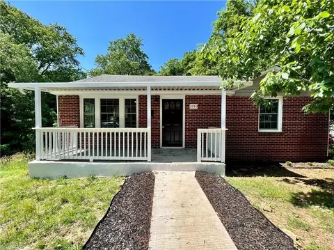 1919 Maryland Ave #1, Winston Salem, NC 27101