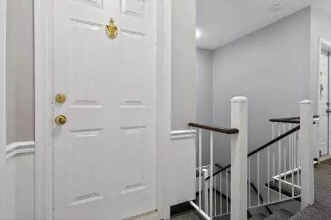 1719 N Troy St #8-399, Arlington, VA 22201