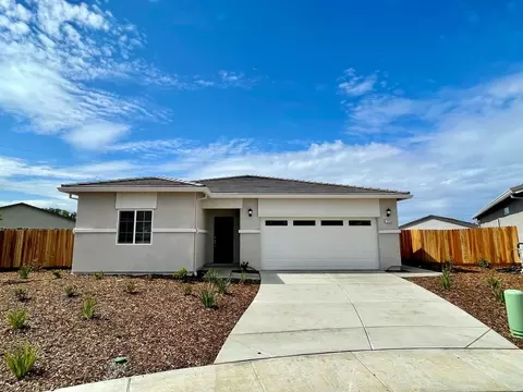 754 Tamarack Ct, Plumas Lake, CA 95961