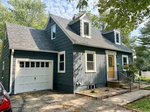 8 18th Ave SW, Rochester, MN 55902