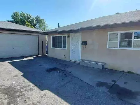 230 S Azusa Ave #2, Azusa, CA 91702