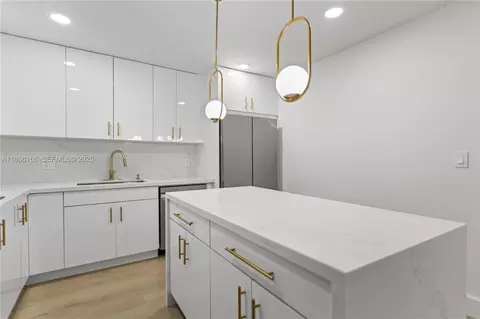 5401 Fillmore St, Hollywood, FL 33021