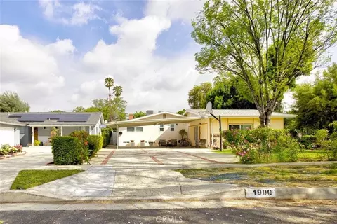 19001 Community St, Northridge, CA 91324