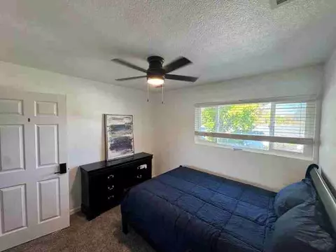 2445 Town Cir #8, Sacramento, CA 95821