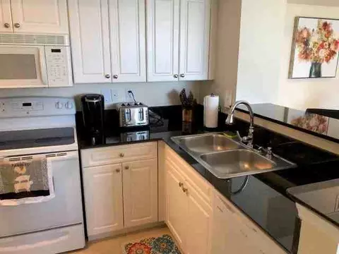 651 Okeechobee Blvd #401, West Palm Beach, FL 33401