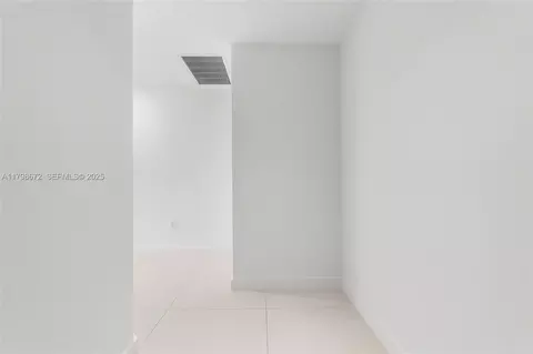 501 NE 31st St #3806, Miami, FL 33137