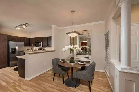 3000 Bissonnet St #BELM1, Houston, TX 77005