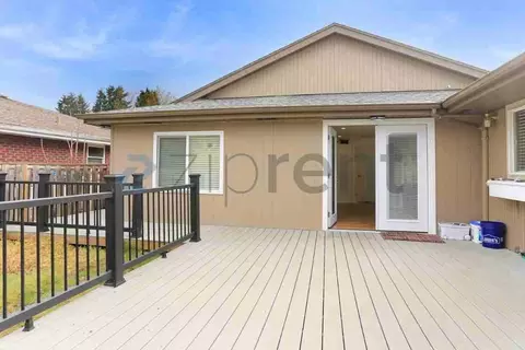 1413 12th St NE #ADU, Auburn, WA 98002