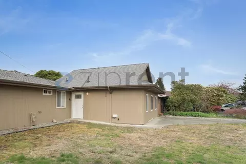 1413 12th St NE #B, Auburn, WA 98002