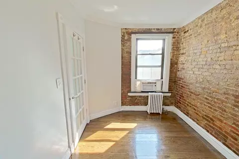 410 E 13th St #1A, New York, NY 10009