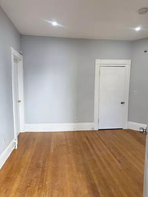 324 Granite St #A, Quincy, MA 02169