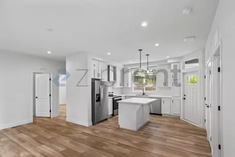 10112 Westminster Ct, Cupertino, CA 95014