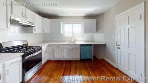 280 Mcgrath Hwy #2, Somerville, MA 02143
