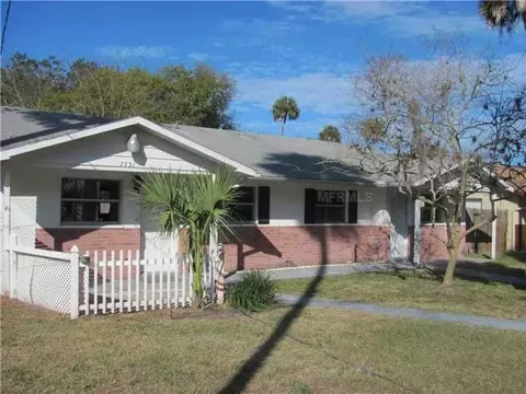 7731 Chapel Ave, Port Richey, FL 34668