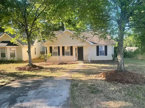 1620 Ervin Ln, Pineville, NC 28134