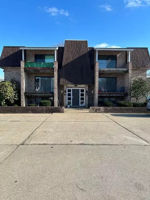 1045 Turnpike St, Beaver, PA 15009