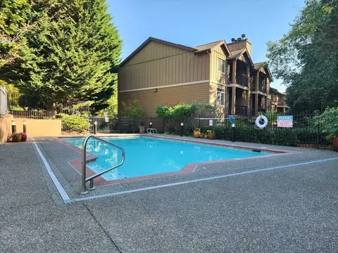 18930 Bothell Everett Hwy #V101, Bothell, WA 98012
