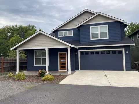 1332 Wasco St, Hood River, OR 97031
