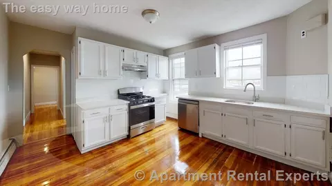 280 Mcgrath Hwy #1, Somerville, MA 02143
