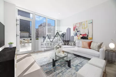 1661 Madison Ave #2B, New York, NY 10029