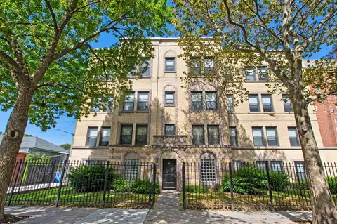 1934 E 74th St #302, Chicago, IL 60649