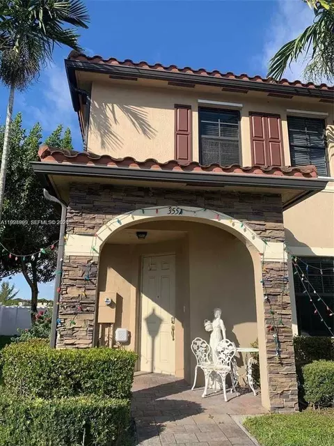 3551 W 89th Pl #3551, Hialeah, FL 33018