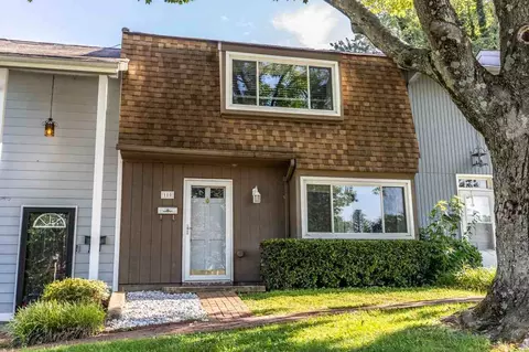 110 Woodlake Dr, Charlottesville, VA 22901