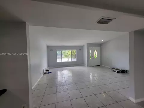 9749 SW 213th Ter #9749, Cutler Bay, FL 33189