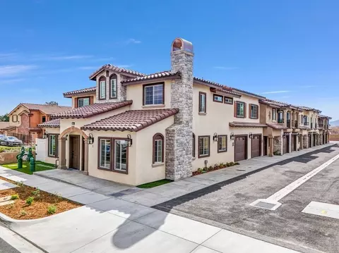 16385 Valencia Ave # 3, Fontana, CA 92335