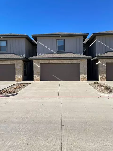 6040 24th St #29, Lubbock, TX 79407