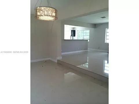 740 NE 179th Ter, North Miami Beach, FL 33162