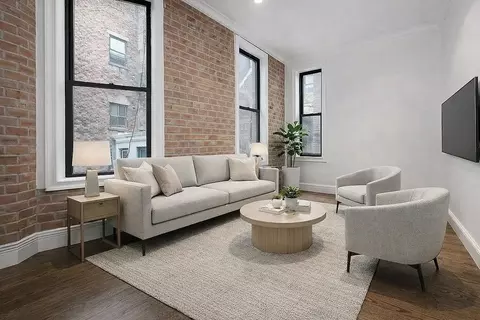 223 Mott St #9, New York, NY 10012