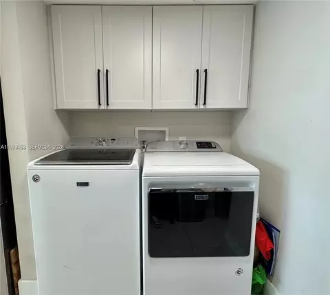 1490 NW 113th Way, Pembroke Pines, FL 33026