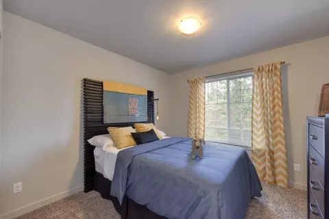 10930 SE 172nd St, Renton, WA 98055