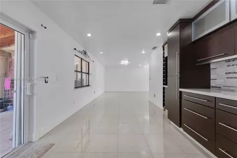 9646 SW 151 Ave #1, Miami, FL 33196