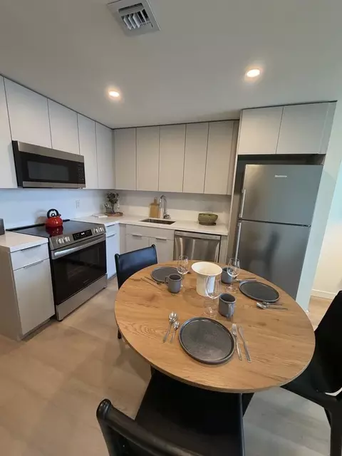 3635 NE 1st Ave #706, Miami, FL 33137