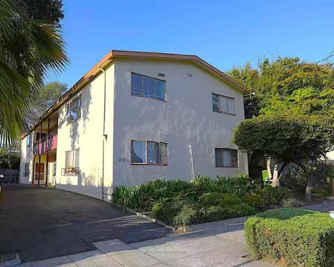 2137 Emerson St, Berkeley, CA 94705 photo 6