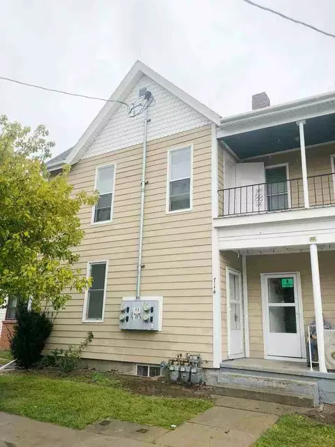 714 Mynster St, Council Bluffs, IA 51503