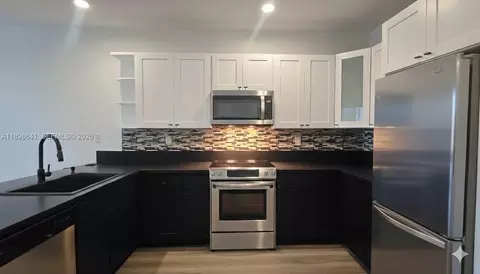 7406 NW 108th Path #7406, Doral, FL 33178