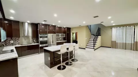 1094 Redwood St #1094, Hollywood, FL 33019