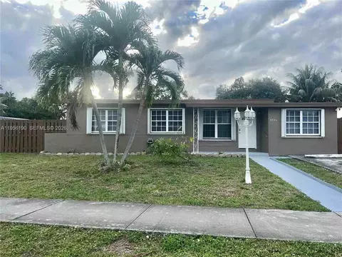 3720 SW 32 Ave, Pembroke Park, FL 33023
