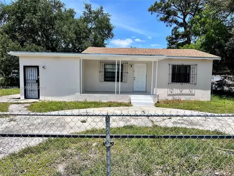 1801 NW 88th St, West Little River, FL 33147