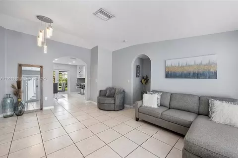 13269 SW 278th St #13269, Homestead, FL 33032
