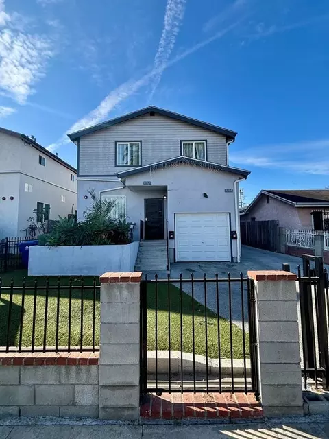 132 E 109th St, Los Angeles, CA 90061