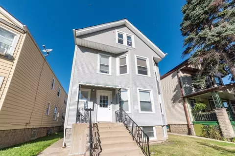 5344 W Eddy St #G, Chicago, IL 60641