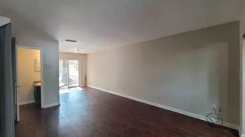 513 SW 68th Ter #1, Gainesville, FL 32607