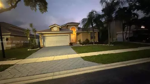 13773 NW 22nd St, Sunrise, FL 33323