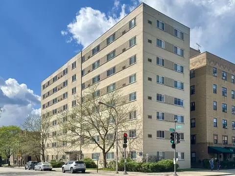 1400 Chicago Ave #408, Evanston, IL 60201