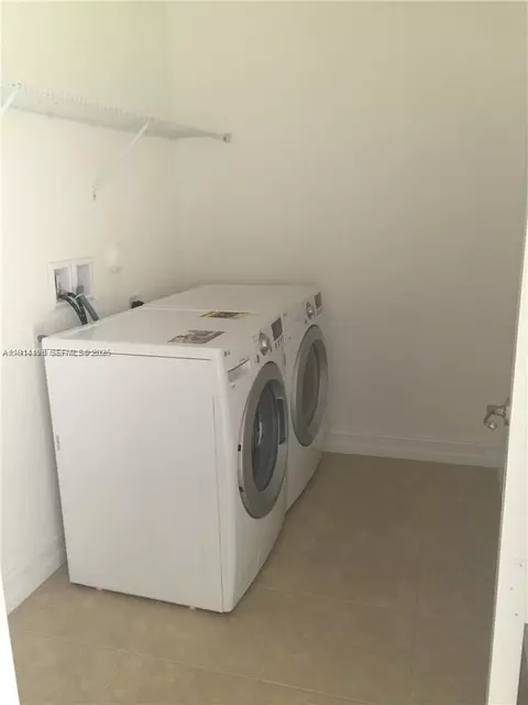 141 SW 127th Ter #141, Plantation, FL 33325