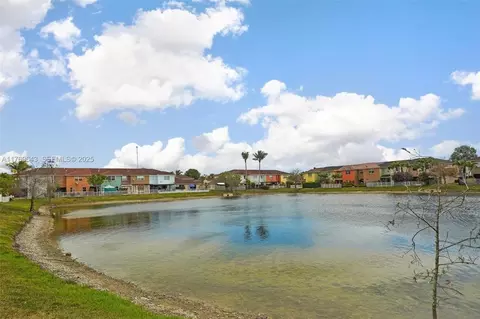 16432 SW 47th Ter #16432, Miami, FL 33185